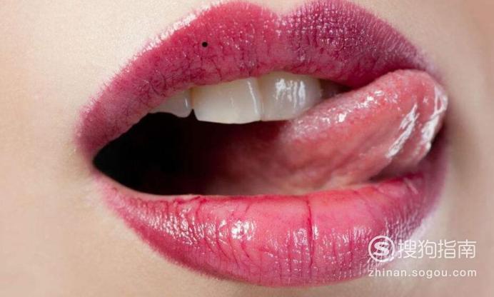 嘴唇: 嘴唇这一部位不容易被忽视,情爱离不开舌头的触碰,舌头的