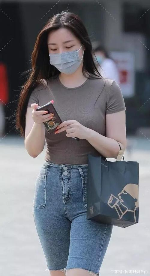 身材高大的小姐姐的不同穿搭