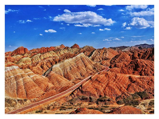 甘肃景点视频 稻城亚丁 桂林山水 自己的照片