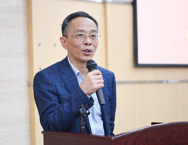 陈小明