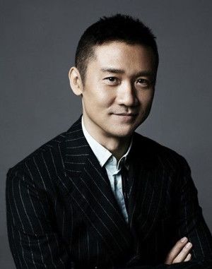 身高:181厘米 体重:70公斤 血型:o 星座:双鱼座 职称:国家一级演员