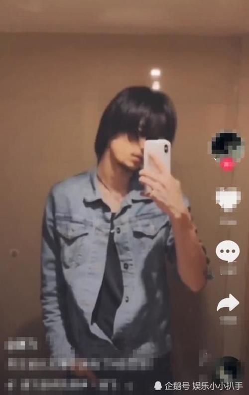 "单眼皮"小哥哥走红,梳宫本武藏的头型太火热,网友:服了你!