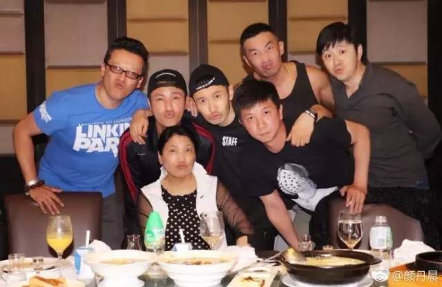 疑"因爱生恨"的陈坤黄晓明终于同框!传说中陈坤儿子的