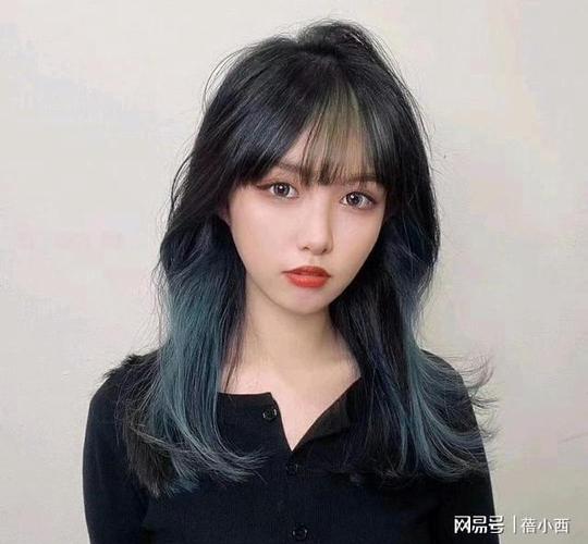 秋季流行什么样的发型女生剪干净利落的小短发耐看指数五颗星