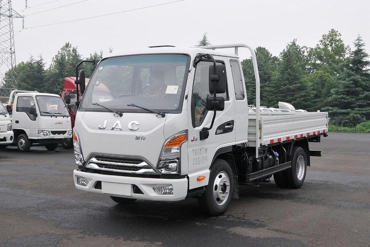 江淮康铃j3130马力385米国六排半栏板轻卡hfc1041b23k1c7s