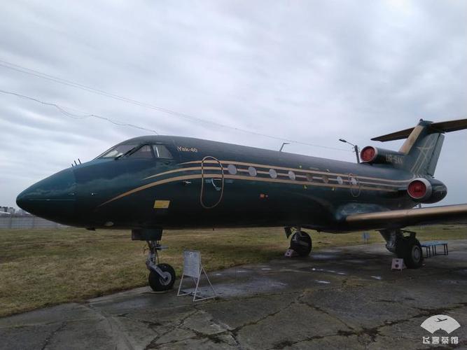 机龄40年的老客机!整架飞机只能容纳30人,机身特别小巧轻盈