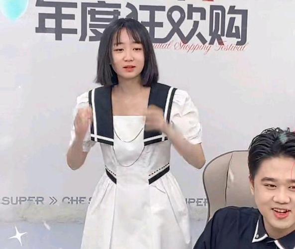 辛巴旗下艺人徐婕澄清与赵梦澈复合的传闻并称二人约定顶峰相见