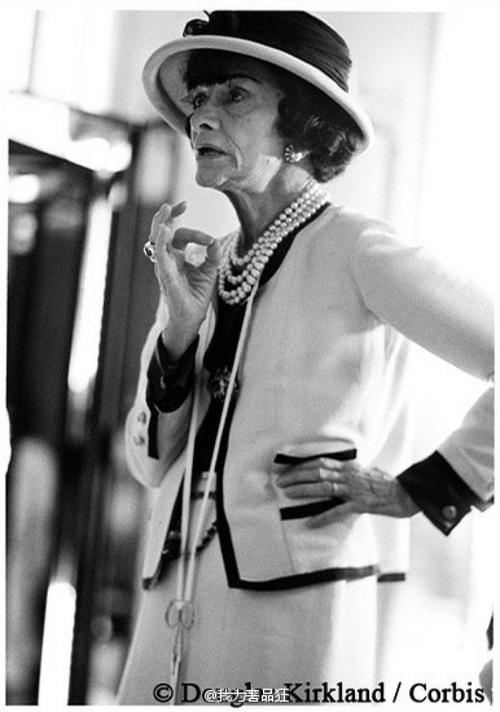 1883年8月19日,香奈儿品牌创始人可可-香奈儿在法国诞生.