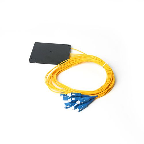 分光器电信级 8 比 1 尾纤式 sc 光分路器盒式 8 分 1 光纤分路器 汤