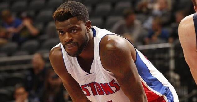  p>雷吉·布洛克(reggie bullock),1991年3月16日出生于美国 a target