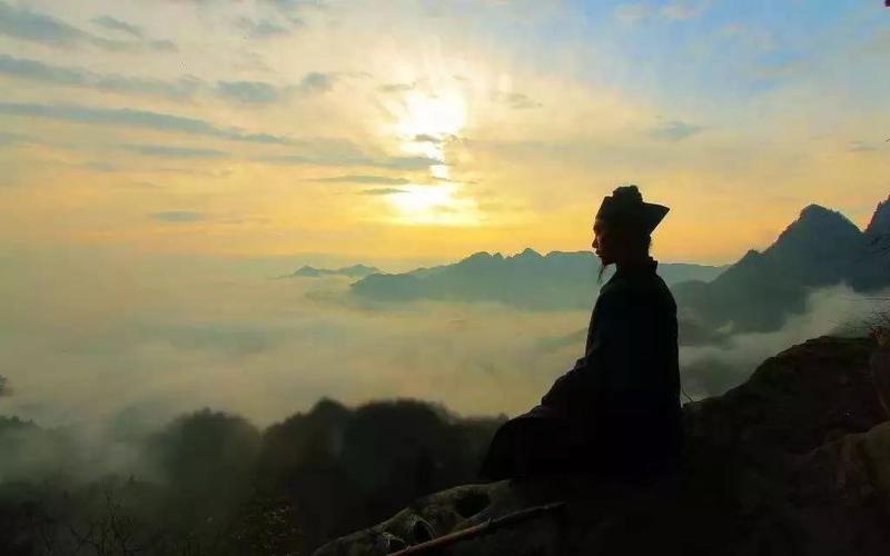 打坐境界详解为什么一打坐就会杂念纷飞