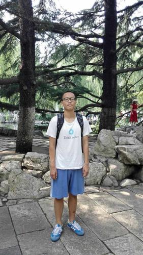 如何追求木讷的男生?