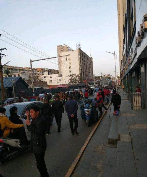 阳泉市赛鱼街占道经营成集贸市场严重影响车辆行驶?近日会整改