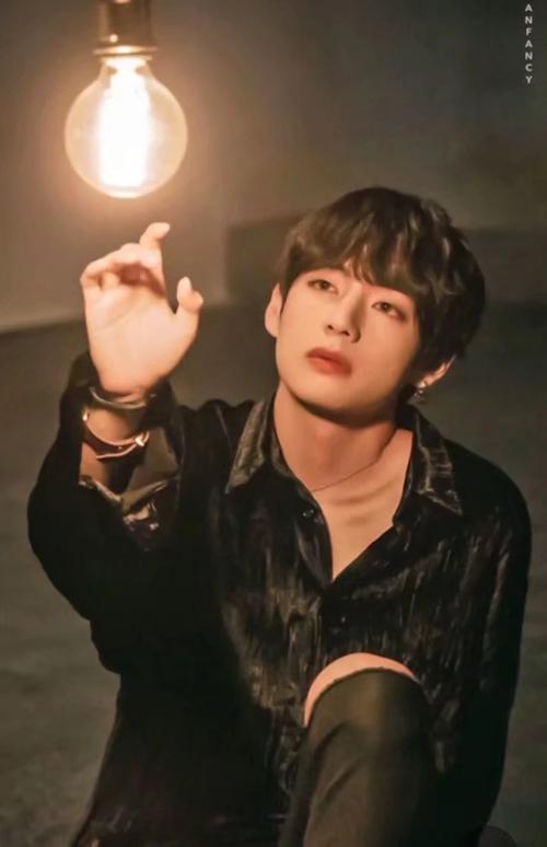 金泰亨 - 堆糖,美图壁纸兴趣社区