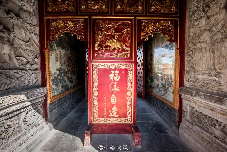 南禅寺的雕刻内容以花鸟野兽和人物形象为主,只有对人文艺术较感兴趣