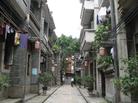 原来广州也有这么有味道的老街小巷(组图)