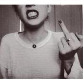 中国东营石油大学排名:qq头像竖中指小孩超拽