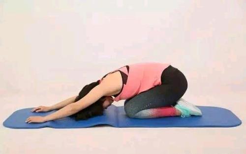 四个动作教你改善骨盆前倾