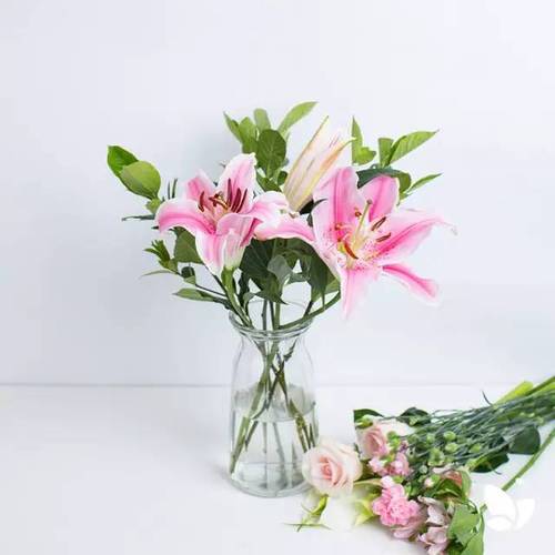 【插花课堂】diy粉色玫瑰花艺