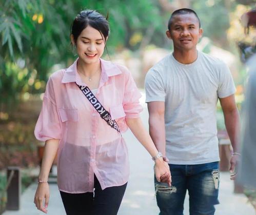 我可以叫一声亲爱吗?播求