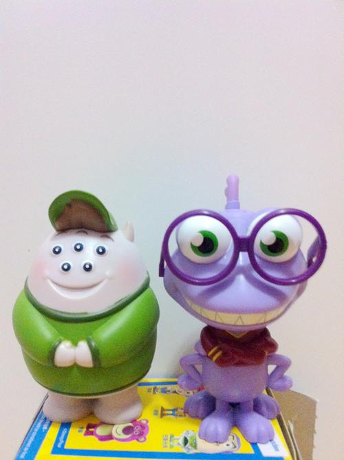 7-11怪兽大学变色龙,淋支支