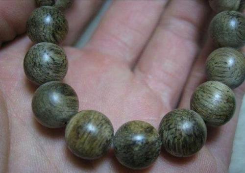 绿奇楠沉香的功效与作用【绿奇楠主要有这些特点】