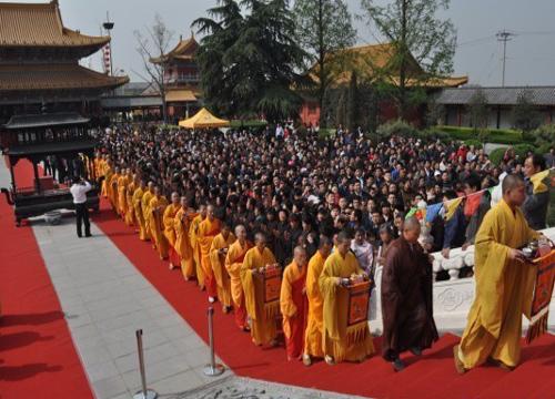 汶上太子灵宗文化节僧人汇集宝相寺