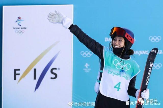 谷爱凌夺冠!滑雪冠军,美女学霸,这就是人类高质量少女的模样!