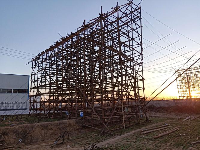 北京西-石家庄1000kv特高压线路跨越京广铁路k104 255工程.