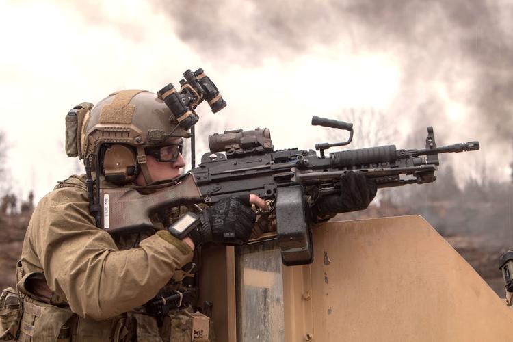 【火力中坚(一)】fn minimi(minimi,m249,mk46/48,c9)系列机枪图集