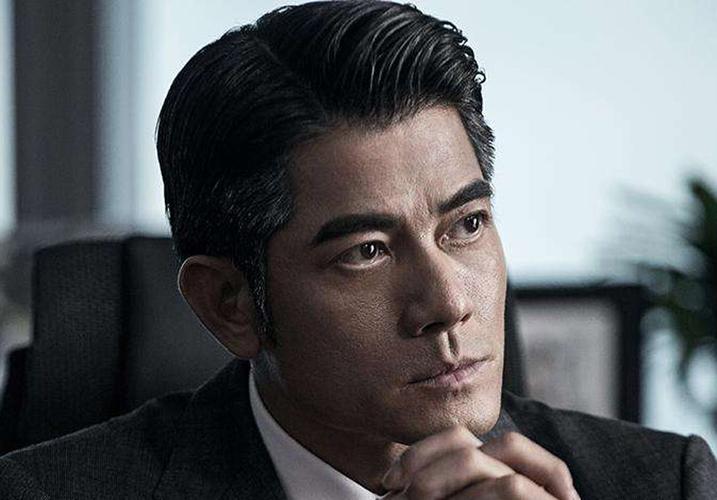 天王郭富城帅了几十年,百变发型功不可没,你学过几款_城头