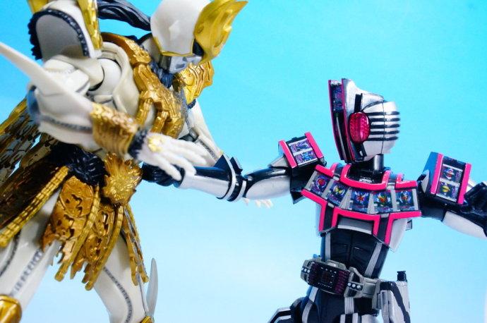 shf 假面骑士decade completeform 帝骑完全形态 玩具