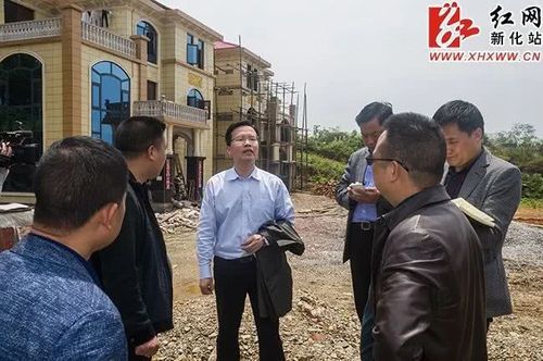 4月24日,县委副书记,县长左志锋赴枫林,上渡和洋溪等地,对部分重点