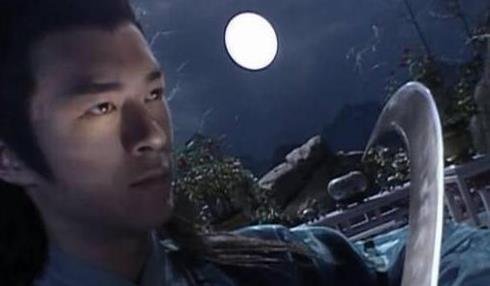 原创他是《圆月弯刀》第一高手,曾十二次出手,破燕十三夺命十五剑