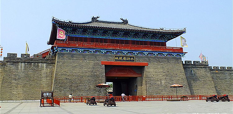 东平水浒影视城