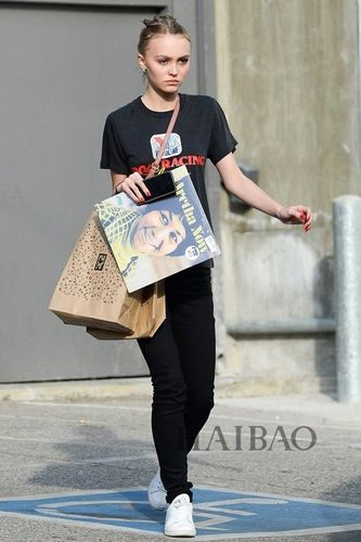 莉莉-罗丝·德普 (lily-rose depp) 街拍