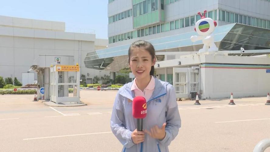 今晚6点湖南经视《经视新闻》,张娅会在香港和大家进行实时连线,给