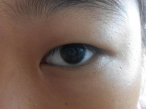 这是什么类型的眼?是内双不是单眼皮哦……要要百分之百啊