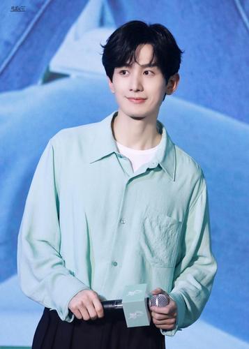 成毅2021心毅生日会图片合集值得收藏的一组图