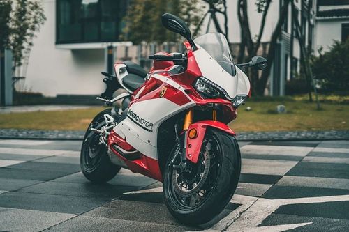 3万元就能买单摇臂重机尊贵的杜卡迪手续来了