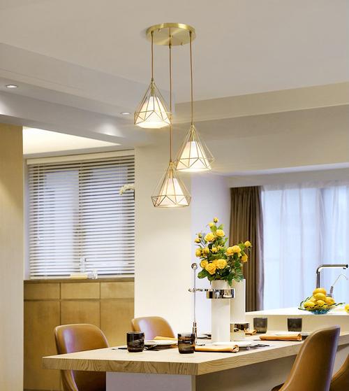 创意钻石外形三头吊灯