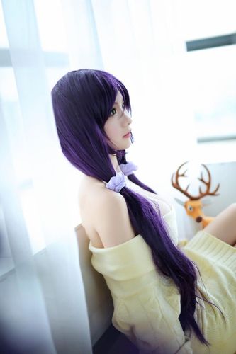 东条希性感cos 低胸毛衣尽显胸器,cos展示,插画吧-中国最具影响力的