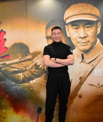 《剿匪英雄》热播 马诗红受伤坚持工作被赞敬业