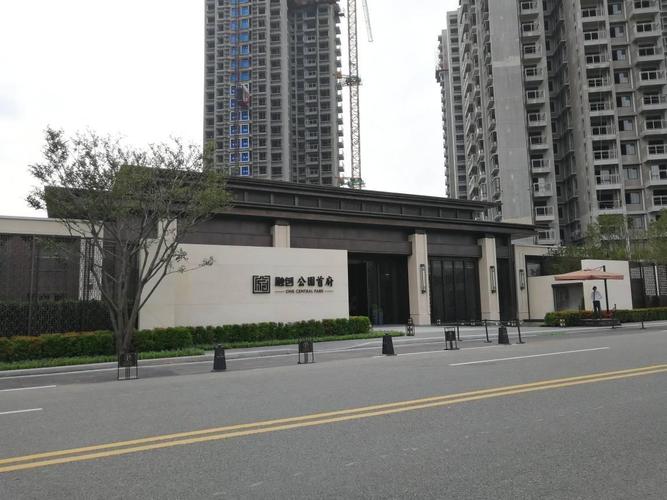 【多图】融创公园首府二手房,126万,毗邻光明新区融创