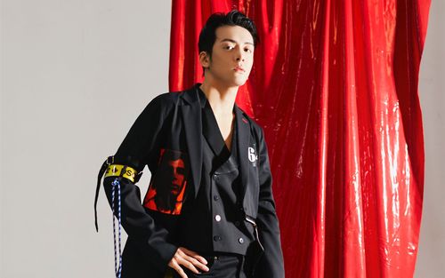 曾舜晞帅气杂志写真图片桌面壁纸