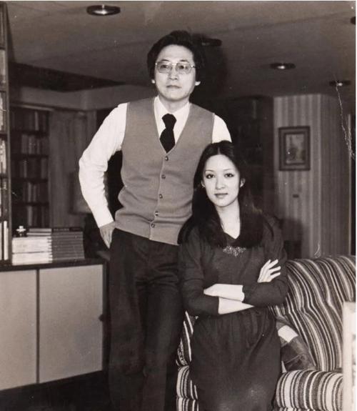 闪婚115天后速离,被前夫骂了四十年,胡因梦离经叛道的情爱往事