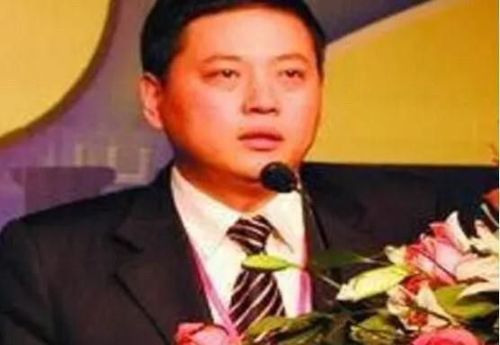 浙江首富王均瑶:白手起家,38岁患癌离世,17岁儿子继承