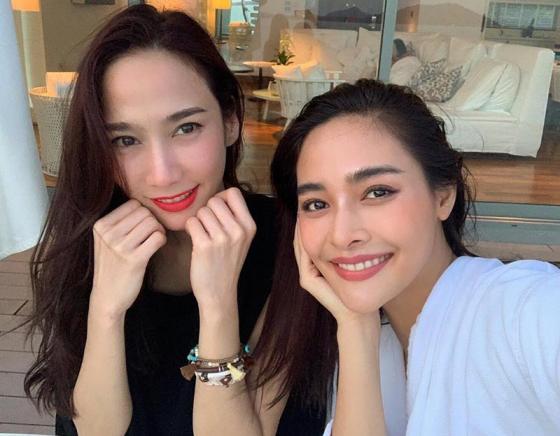 泰星aump和闺蜜pooklook开心旅行,aff前夫宋干的纹身让人唏嘘!