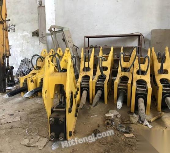 二手破碎锤出售