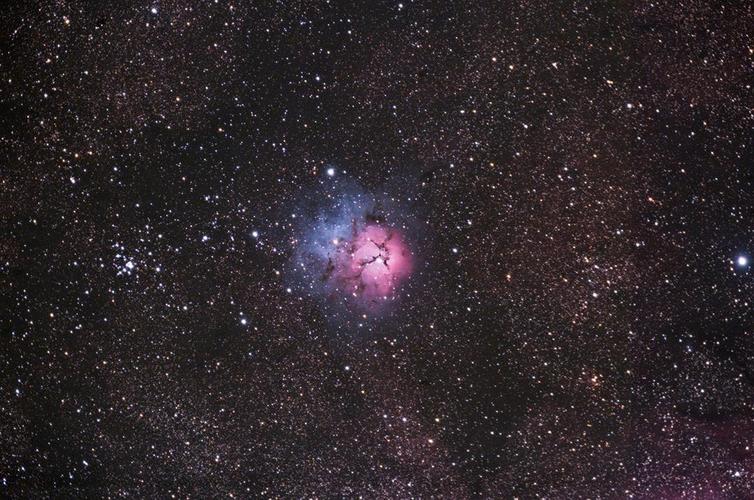 m20,ngc 6514 三叶星云